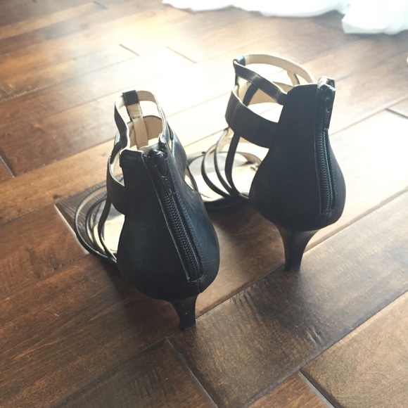 Heeled Birdcage Sandal - Picture 3 of 7